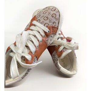 Women’s Guess Sneakers Tennis Shoes Size 6M Lace Up Y2K Logo